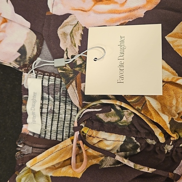 💕FAVORITE DAUGHTER💕 Long Sleeve Vibeyard Dress ~ Buganvilias Floral Print NWT - Picture 8 of 10